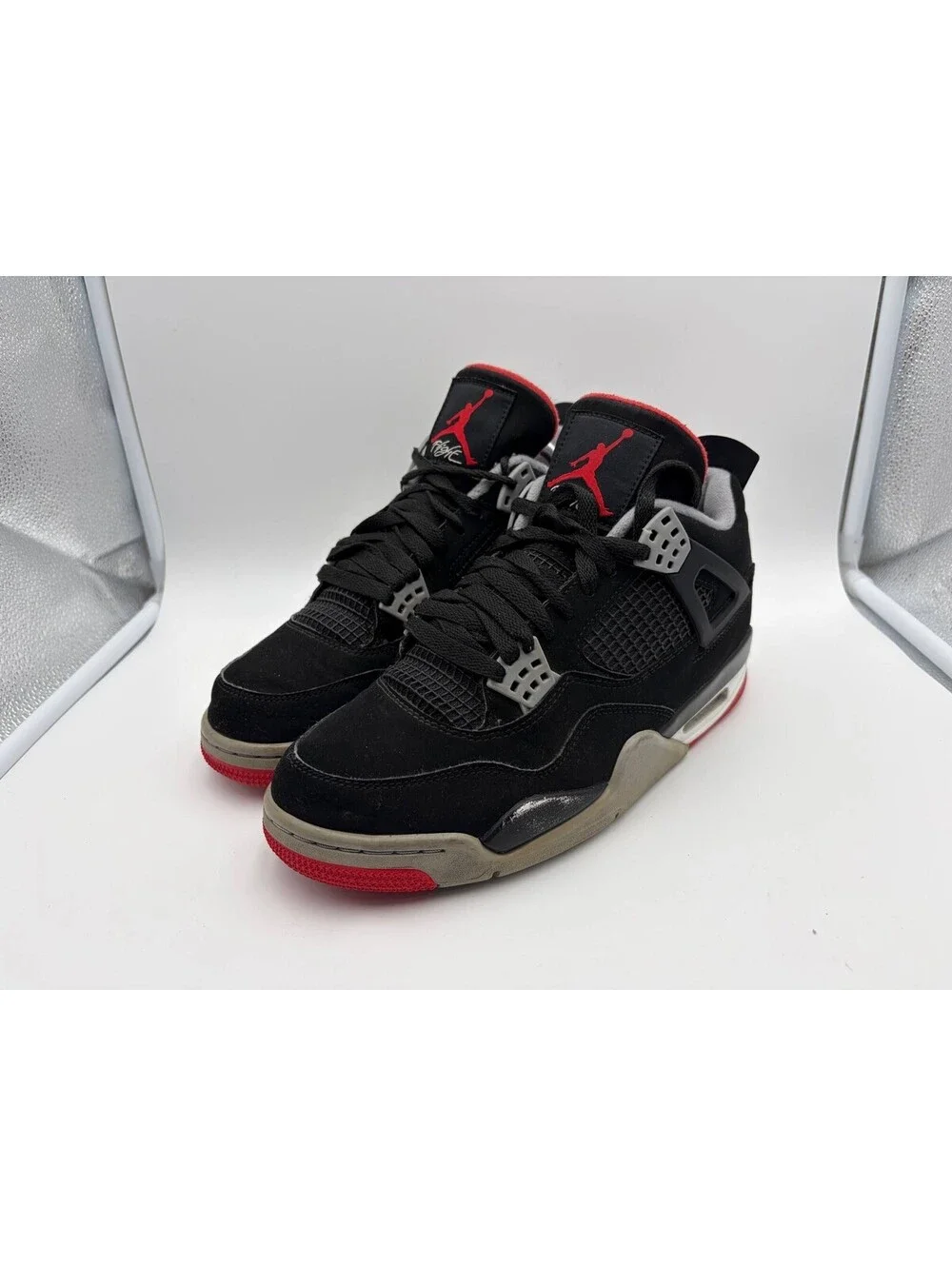 Nike Air Jordan 4 Retro Black Fire Red Cement Grey Size 8.5 Mens 308497-060